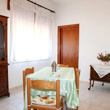 Apartament Pink Vista Mare Budoni